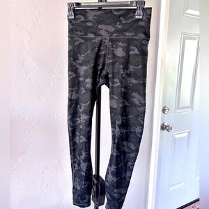 Fabletics Black Camo Powerhold High waisted Leggings